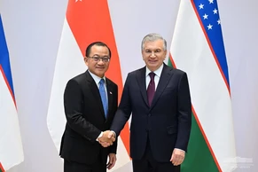 Президент Сингапур, Қирғизистон ва араб давлатлари делегацияларини қабул қилди