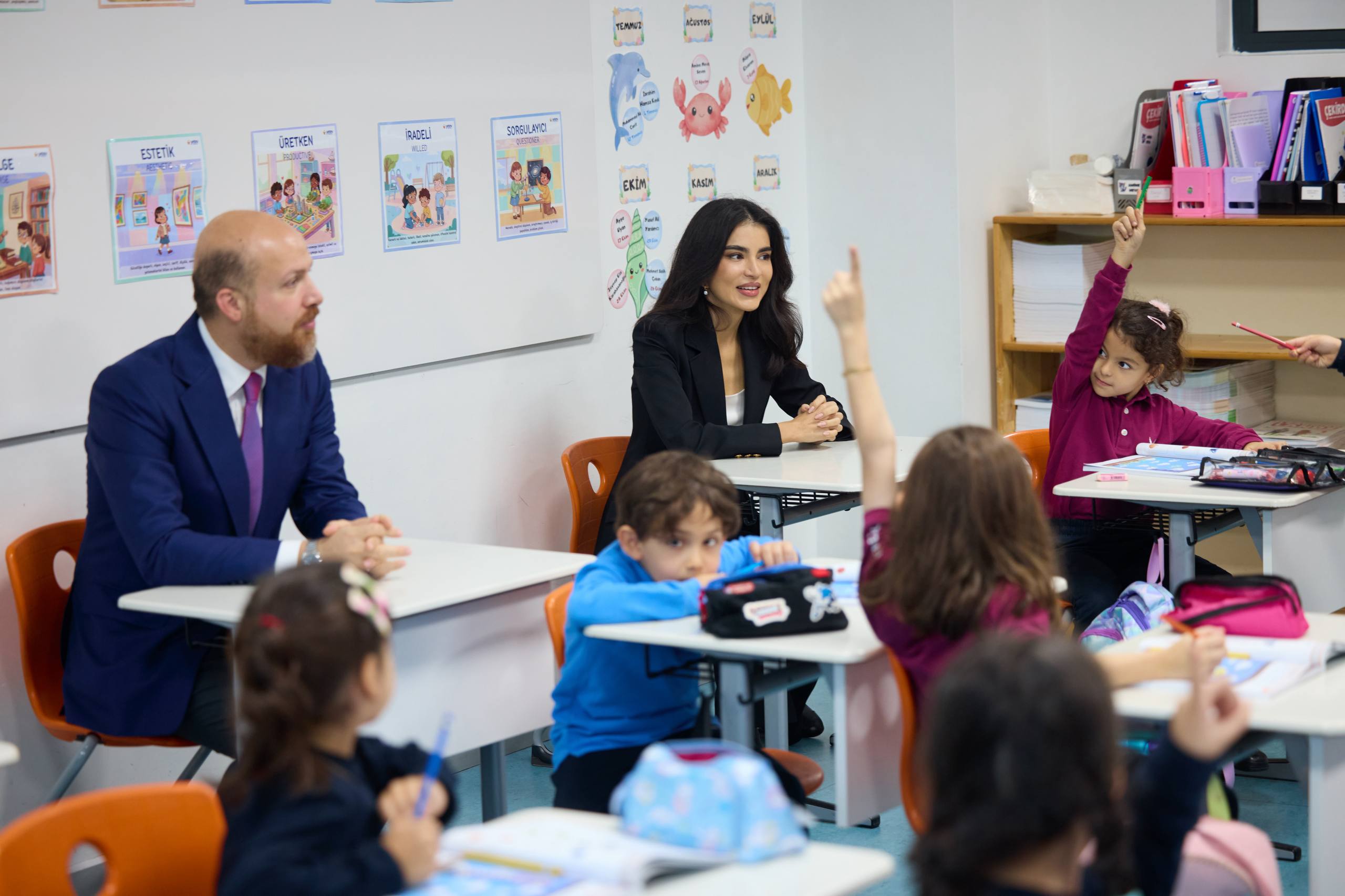 Saida Mirziyoyeva Istanbuldagi Ibn Xaldun universiteti va "Yenidogʻu" maktabiga bordi