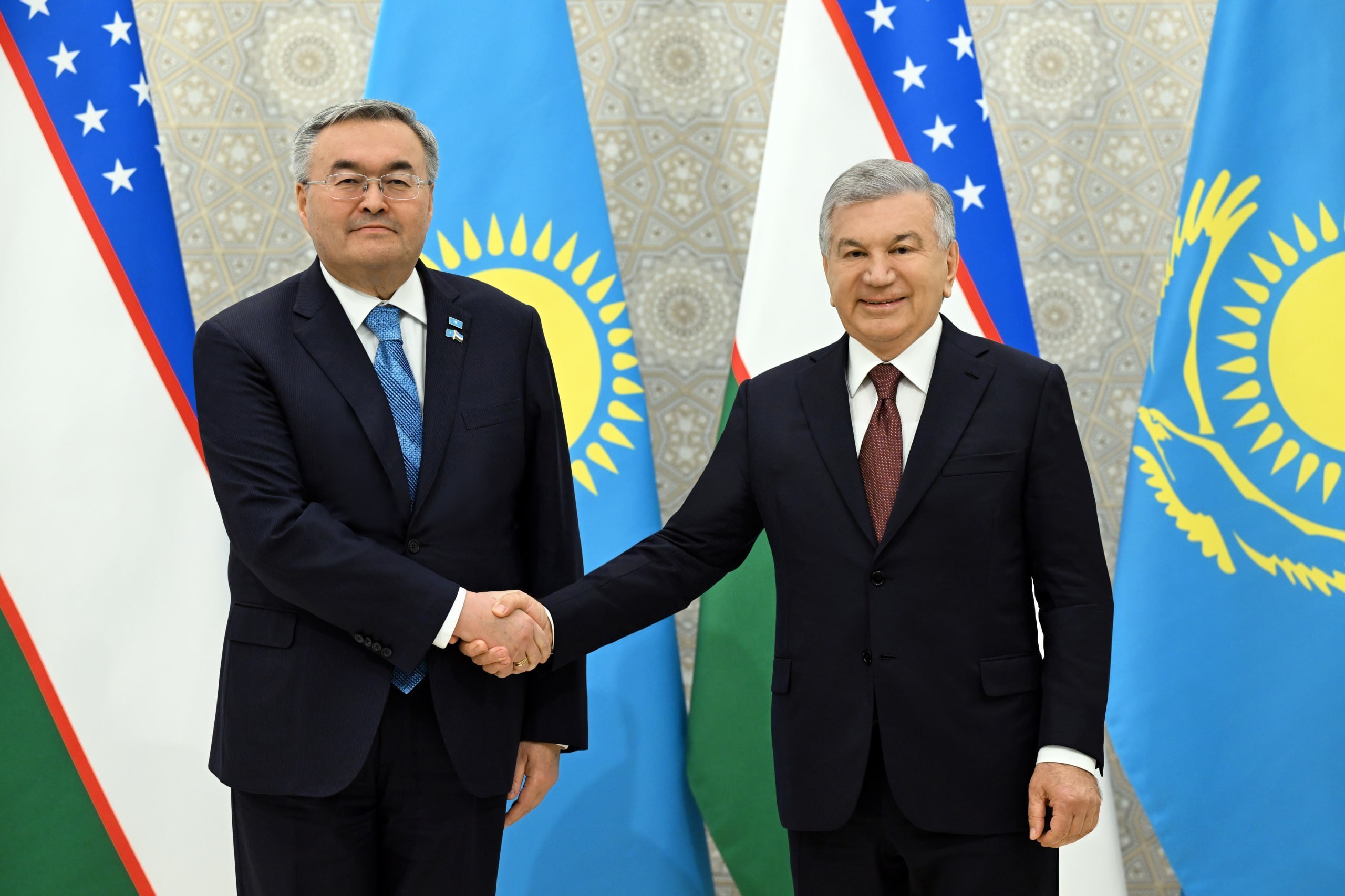 Prezident Samarqandda Markaziy Osiyo TIV rahbarlarini qabul qildi