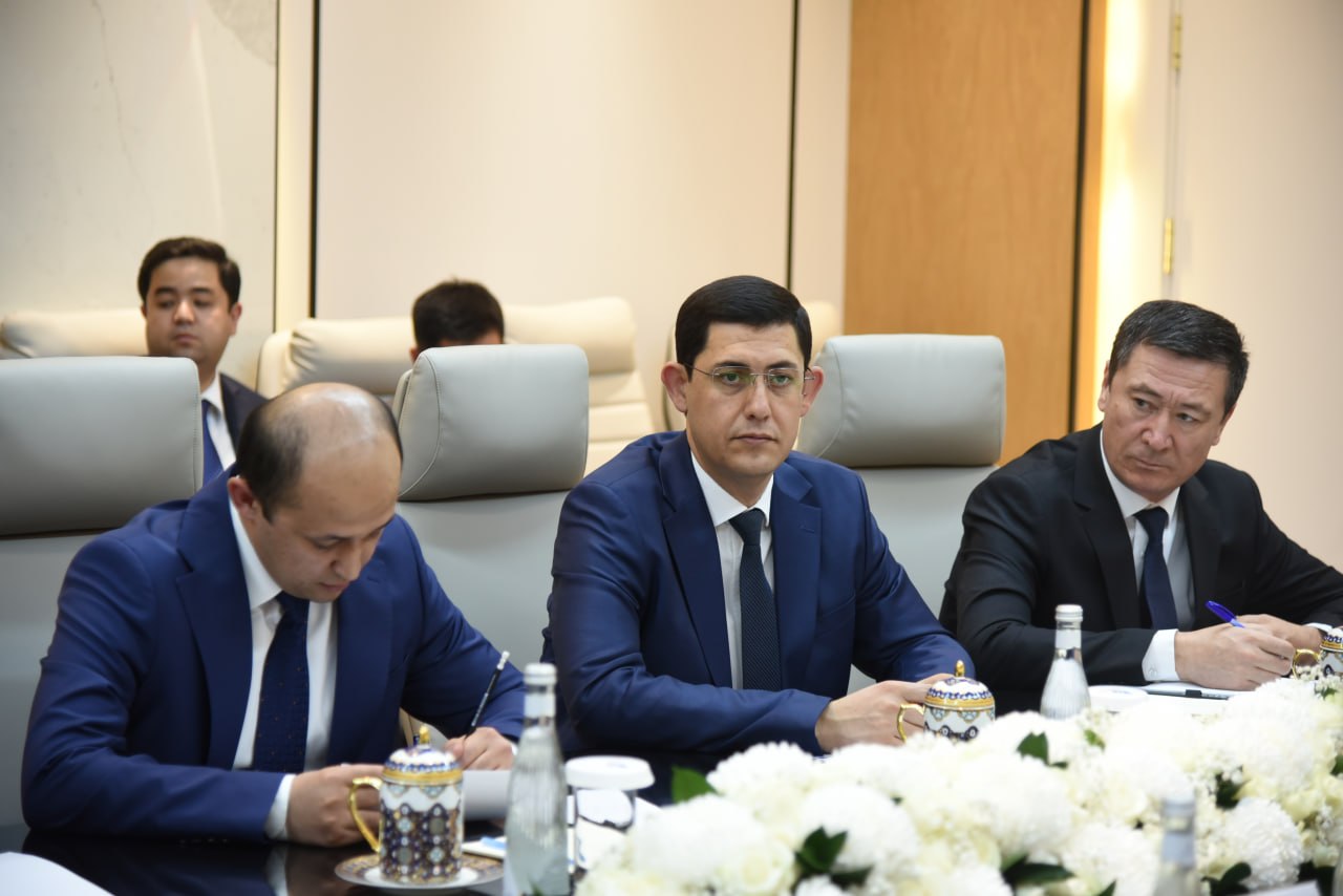 ​“Oʻzbekneftgaz” va “CNPC” rahbarlari hamkorlikning yangi yoʻnalishlarini muhokama qildilar