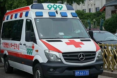 Xitoyda avtobus odamlarni bosib ketdi: 11 kishi halok boʻlgan