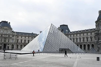 Лувр музейидаги ўғирлик: яна бир ҳайратлантирувчи факт маълум бўлди