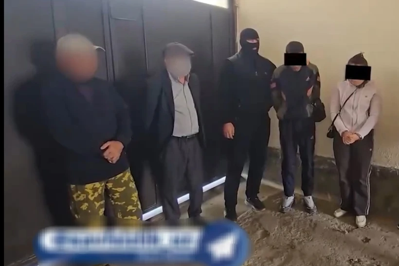 Sirdaryoda er-xotin tashkil qilgan narkolaboratoriya fosh etildi