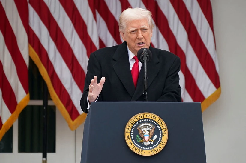 Tramp Ukraina mojarosi tez orada tugashi mumkinligini eʼlon qildi