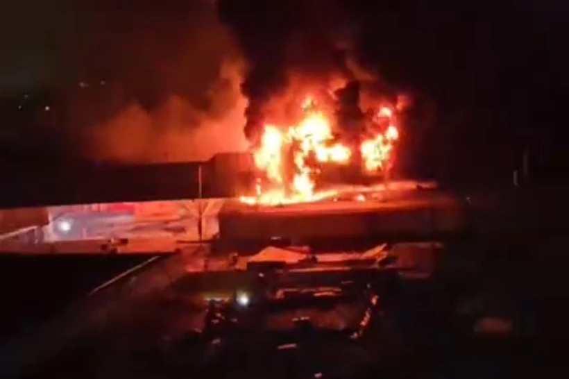 "Авиасозлар" бозорида ёнғин юз берди