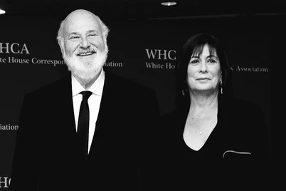 Голливуд афсонаси Роб Райнер ва рафиқаси уйидан ўлик ҳолда топилди