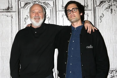 Голливудни ларзага солган ҳодиса: машҳур актёр ўлими ортидан унинг ўғли ушланди