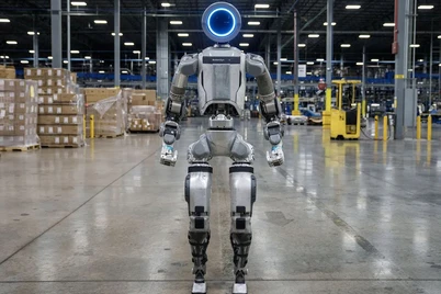 Hyundai автомобил заводлари учун янги одамсимон роботни тақдим этди