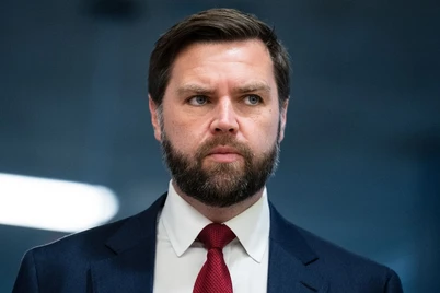 Гренландия масаласи: Вэнс Трампни жиддий қабул қилишга чақирди