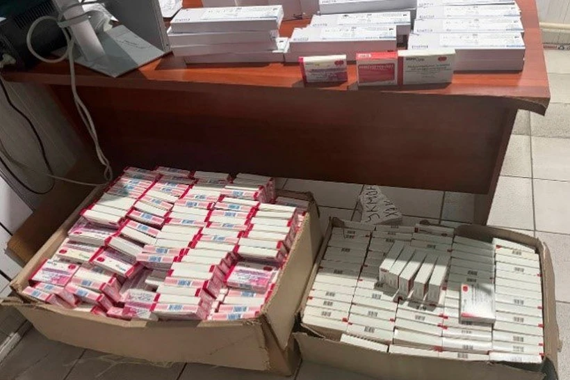 Тожикистонга ноқонуний олиб кетилаётган 1 млрд сўмлик дорилар аниқланди