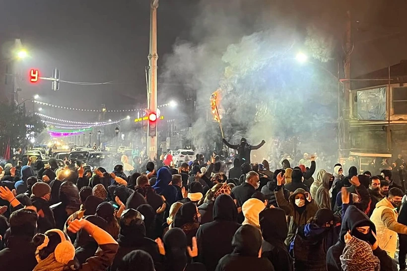 ОАВ: Эрондаги намойишларда камида 544 киши ҳалок бўлди