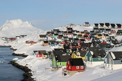 Европа ҳарбийлари Гренландияга келиб жойлашишни бошлади