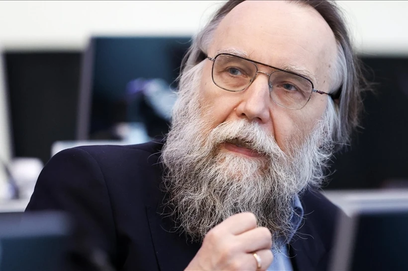 Россиялик яна бир пропагандачи Ўзбекистон ва бошқа давлатлар суверенитетига "тош отди"