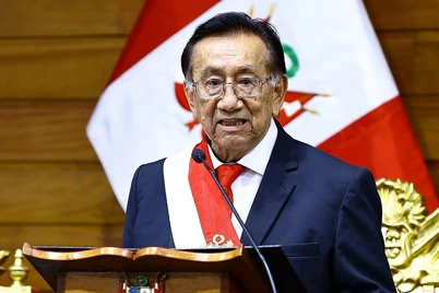 Перуда сўнгги ўн йил ичида саккизинчи президент сайланди