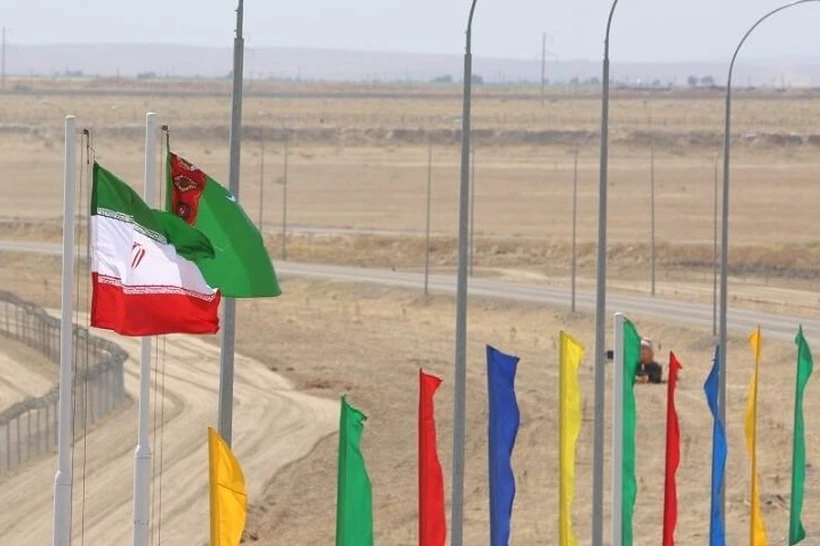 Eronda qolgan oʻzbekistonliklar Turkmaniston orqali olib chiqiladi