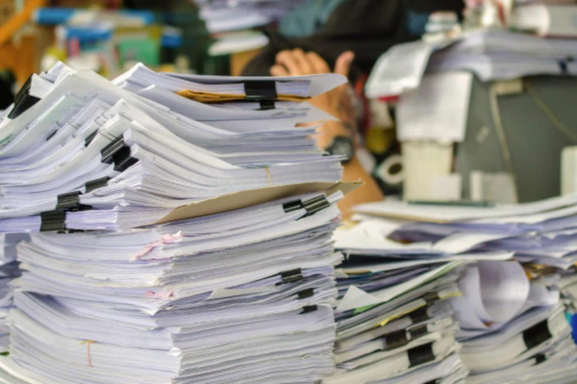 Ҳокимият идораларида қоғоз сарфи бўйича чеклов жорий қилинади