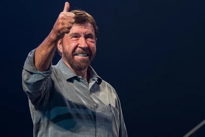 Актёр Чак Норрис вафот этди