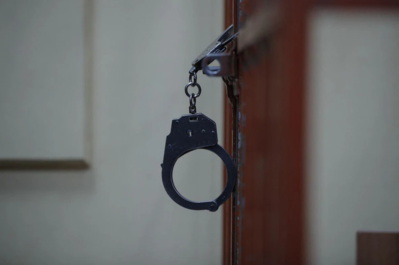 Наманганда мактаб ўқувчисига зўравонлик қилган шахс қамоққа олинди