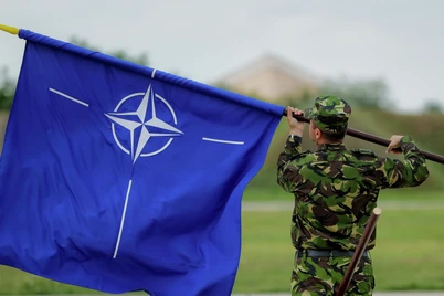 NATOning oʻrnini bosuvchi yangi harbiy ittifoq tuzish taklif etildi