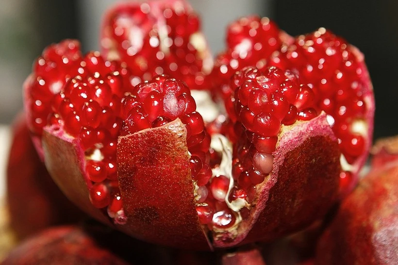 Anor tishlarda kariyes xavfini kamaytirishi maʼlum boʻldi