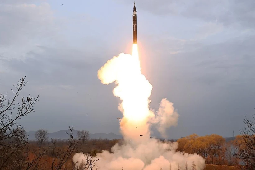 Shimoliy Koreya elektromagnit qurol sinovini oʻtkazdi