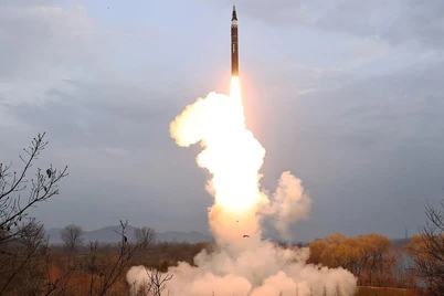 Shimoliy Koreya elektromagnit qurol sinovini oʻtkazdi