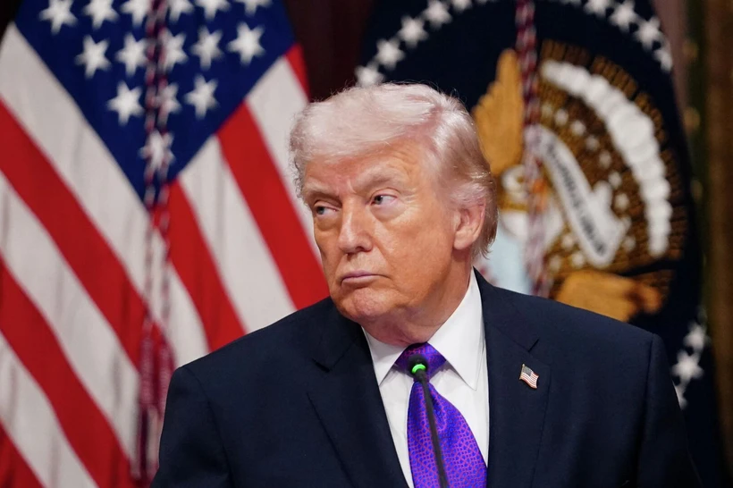 Tramp Eron bilan sulhni nomaʼlum muddatgacha uzaytirdi