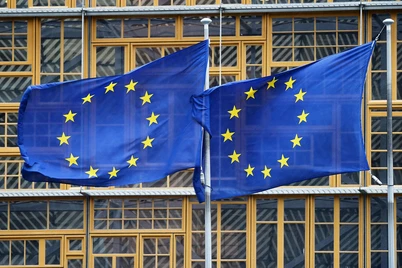 ЕИ Украинага 90 млрд евролик кредитни маъқуллади