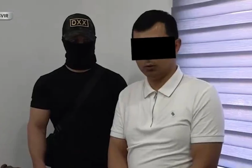 Sirdaryoda soliq boshqarmasi mansabdori ushlandi