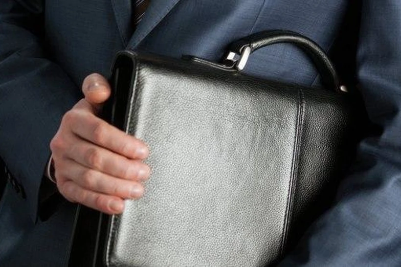 Фарғонада молия бўлими бошлиғи ҳокимлик пулларини талон-торож қилгани аниқланди