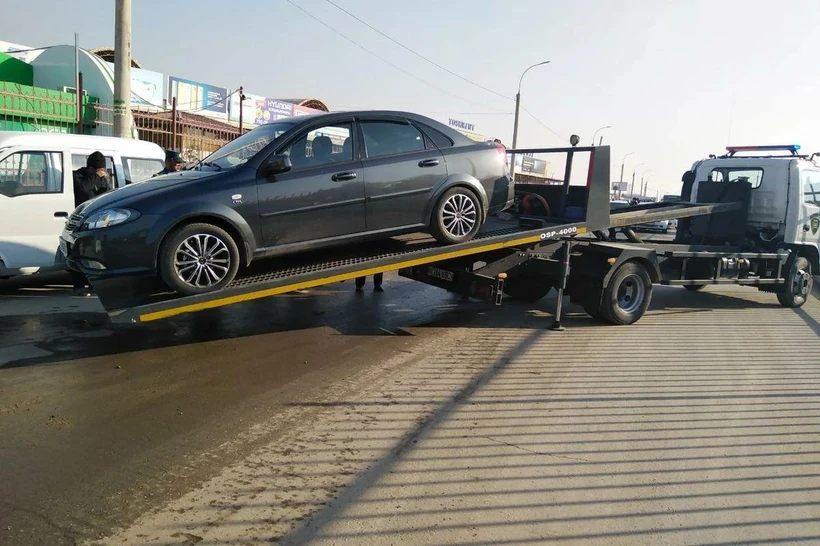 Транспортларни жарима майдончасидан олиб чиқиш бўйича электрон тартиб белгиланди