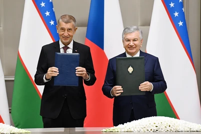 Shavkat Mirziyoyev va Andrey Babish Kengaytirilgan hamkorlik boʻyicha deklaratsiya imzoladilar