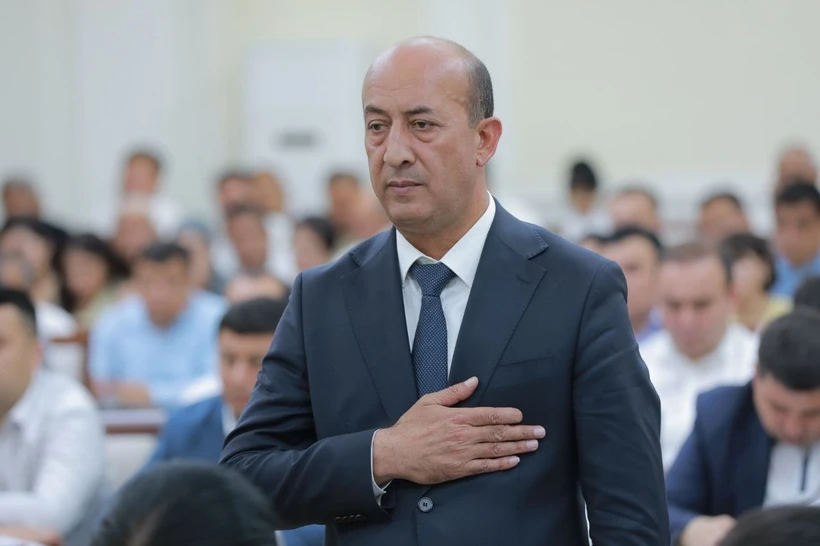 Қобил Ҳамдамов Нурафшон шаҳар ҳокими этиб тайинланди