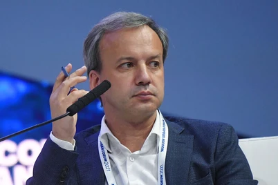 Халқаро шахмат федерацияси президенти ЕИ санкциясига учради