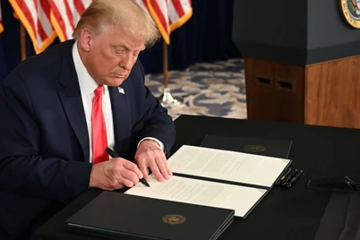 Donald Tramp 60 dan oshiq davlatlarga qarshi tariflar joriy etdi