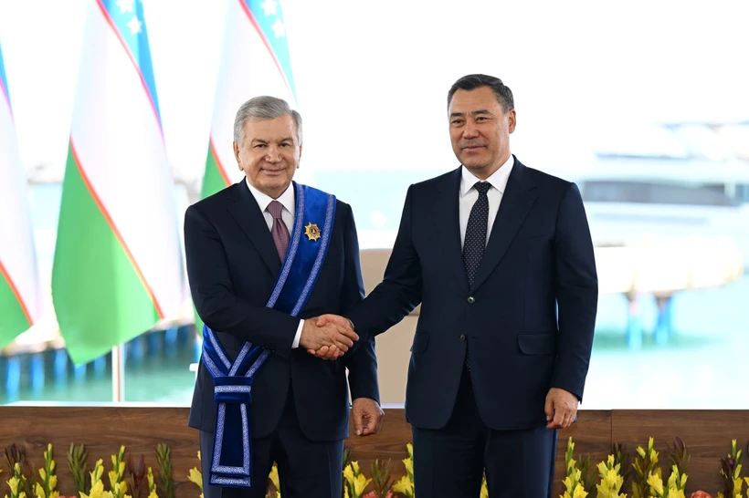 Шавкат Мирзиёев “Манас” ордени билан тақдирланди