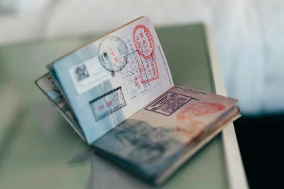 Халқаро тан олинган визаларга эга хорижликларнинг Ўзбекистонга кириши соддалаштирилади