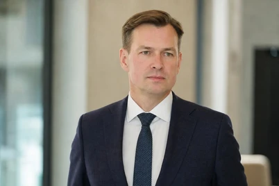 Estoniya mudofaa vaziri siyosiy mojaro sabab isteʼfo berdi