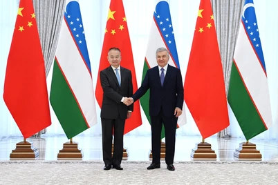 Shavkat Mirziyoyev Xitoy delegatsiyasini qabul qildi