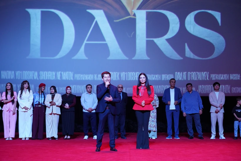 Ustoz qadrini eslatgan “Dars”: kinoteatrlarda qoʻngʻiroq chalindi, endi navbat tomoshabinlarga!
