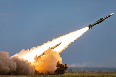 Eron AQShga qarshi "bombalarning otasi" bilan tahdid qildi