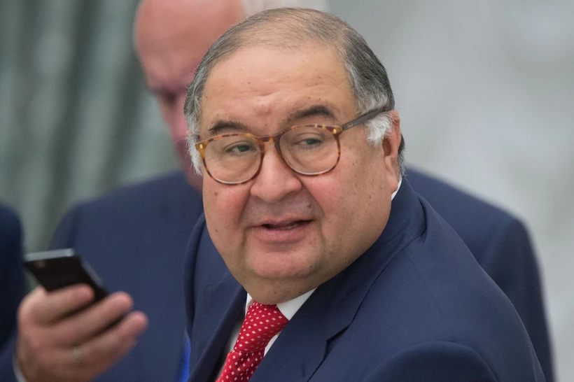 ОАВ: Озарбайжон Алишер Усмонов масаласида Францияга босим ўтказган