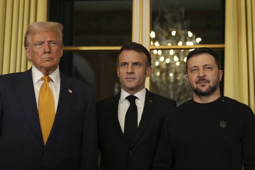 ОАВ: Трамп ҳокимиятга келгач Украинани қўллашда давом этади