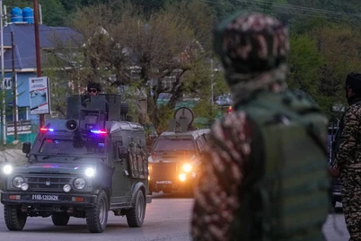 Kashmirda terrorchilik hujumi oqibatida 20 nafardan oshiq kishi halok boʻldi