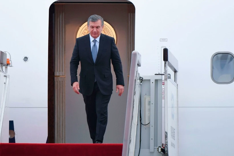 Shavkat Mirziyoyev Ozarbayjonga boradi