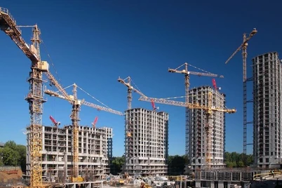 Қурувчи корхона билан шартнома бекор қилинганда фоиз ушлаб қолиниши қонунга зид