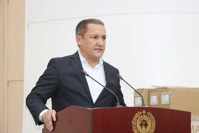 Xorazm hokimi bezaklar va bannerlar uchun yarim milliard soʻm ajratdi