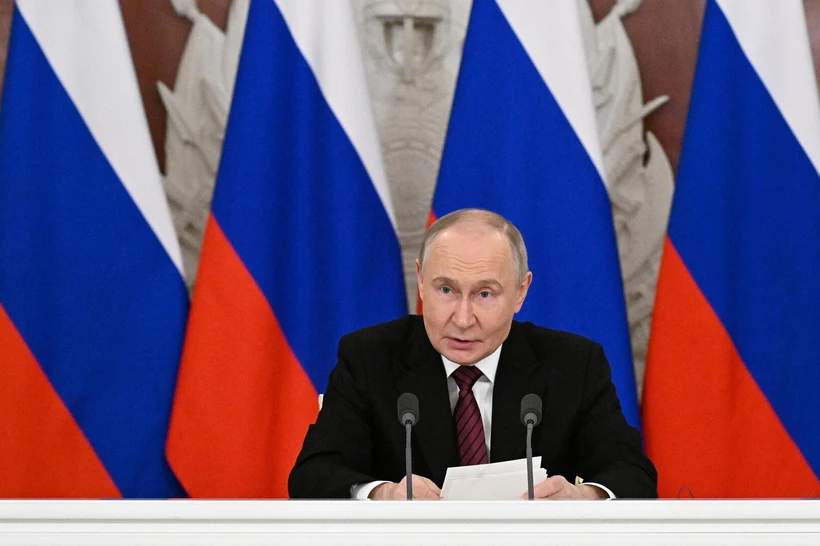 Putin Ukrainaga toʻgʻridan toʻgʻri muzokaralar oʻtkazishni taklif etdi