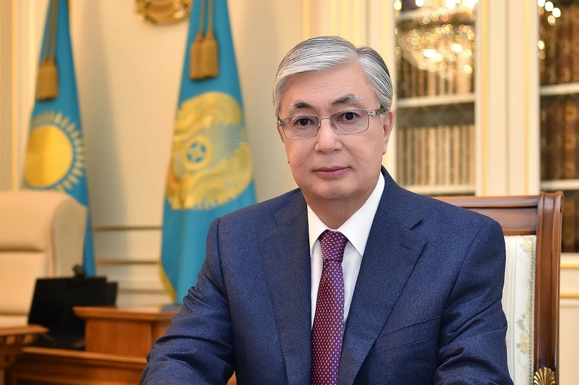 Қозоқ президенти кейинги сайловларда қатнашмаслигини айтди