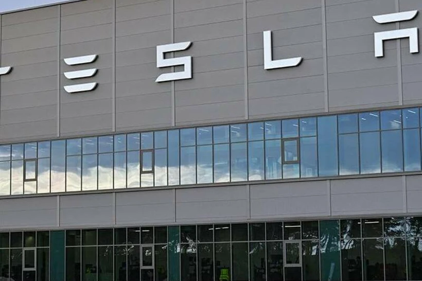 Tesla машиналари нархлари арзонлашади